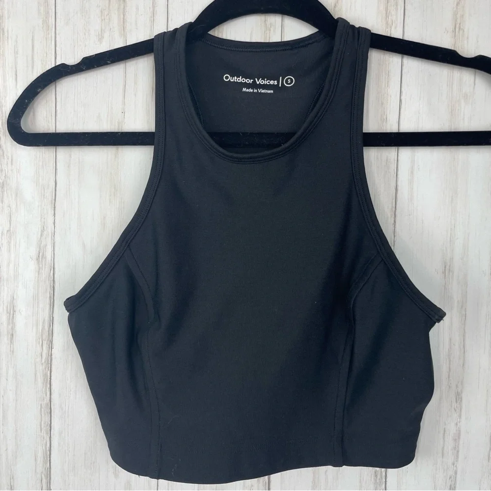 Outdoor voices black high neck crop tank sports bra small